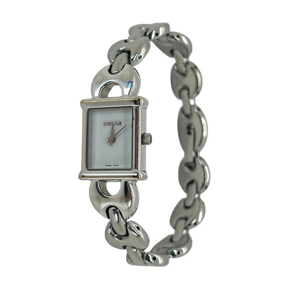 Gucci Vintage 1800L Watch - Picture 1 of 15